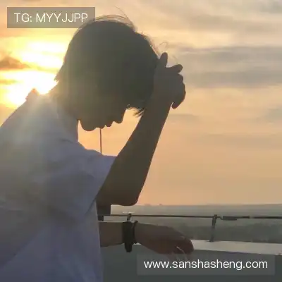 庞眉